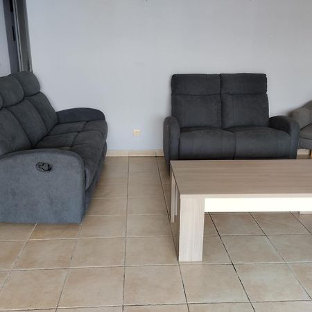 Appartement Meuble De Tourisme 생피에르 외부 사진