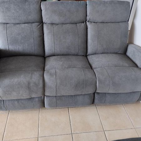Appartement Meuble De Tourisme 생피에르 외부 사진