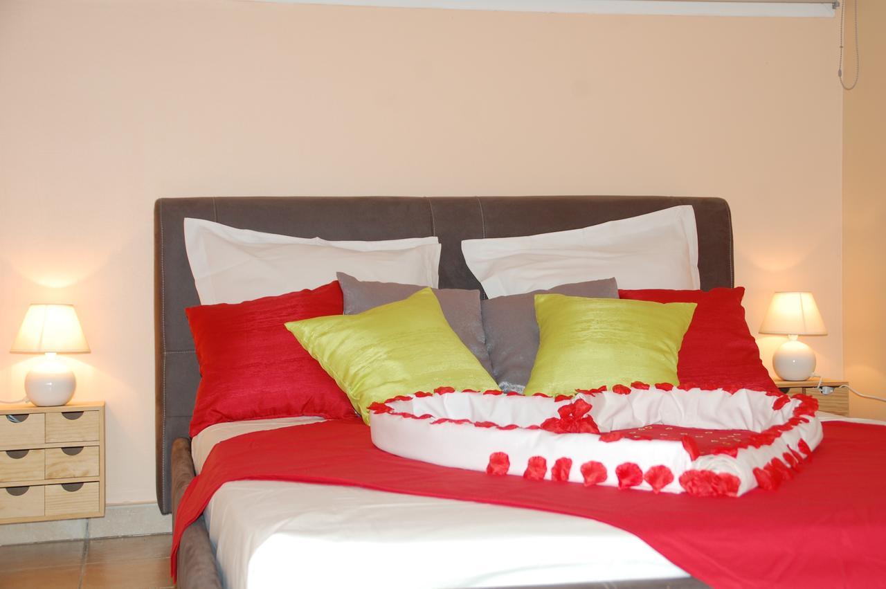 Appartement Meuble De Tourisme 생피에르 외부 사진