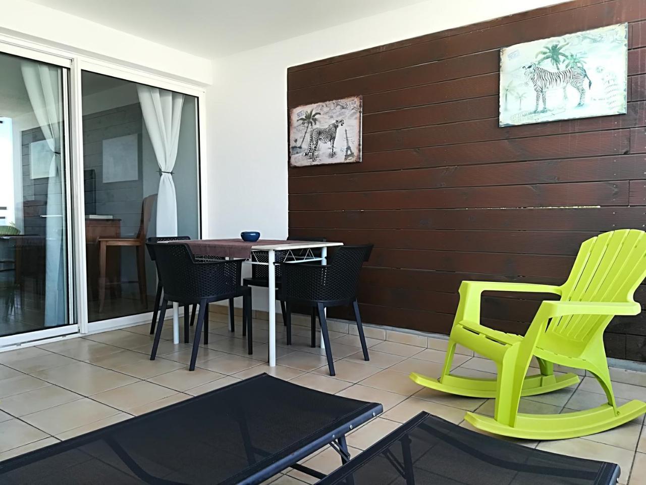 Appartement Meuble De Tourisme 생피에르 외부 사진