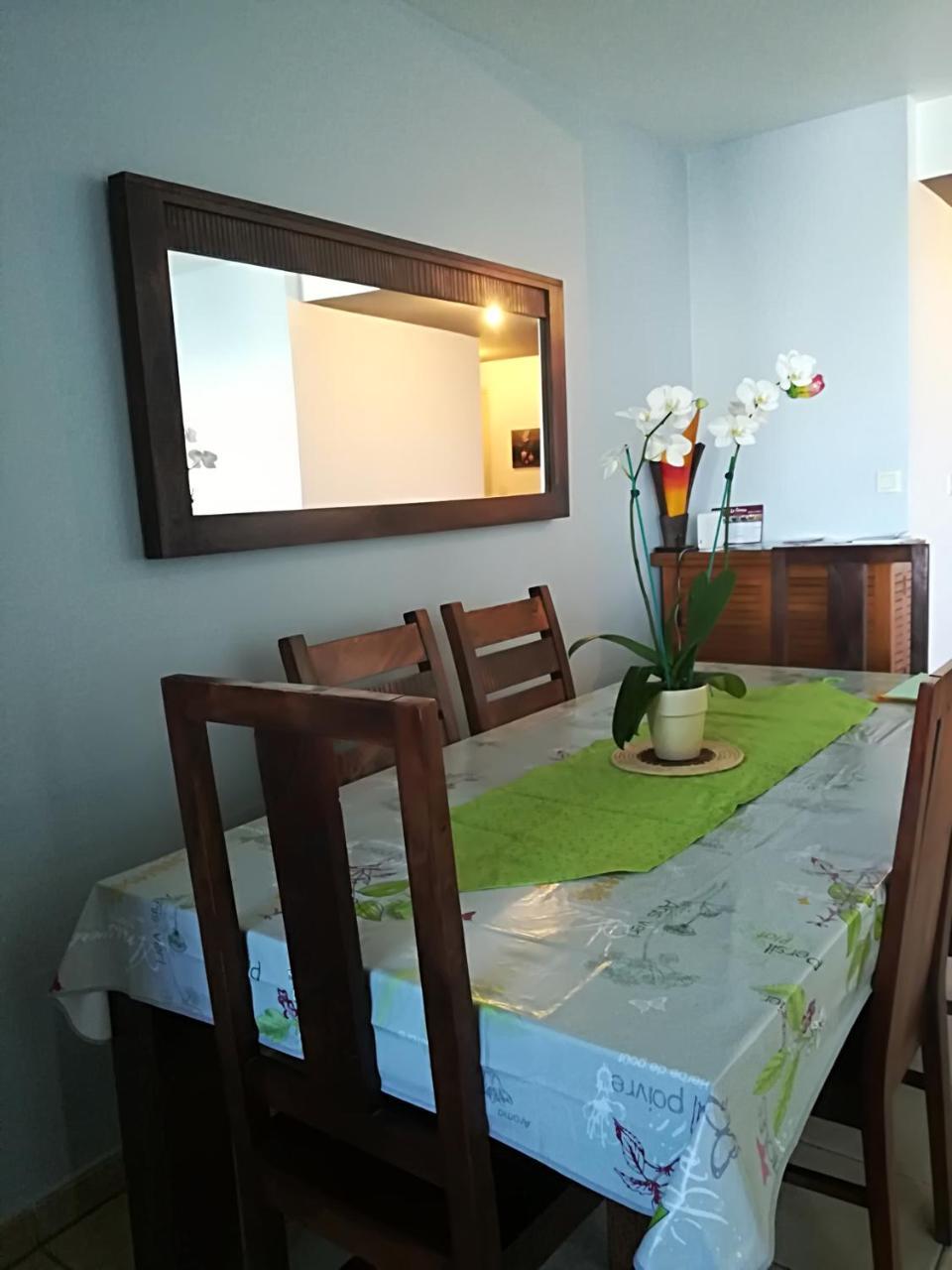 Appartement Meuble De Tourisme 생피에르 외부 사진
