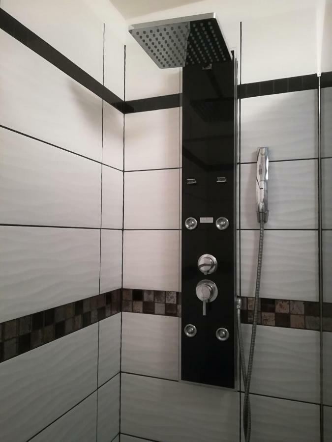 Appartement Meuble De Tourisme 생피에르 외부 사진