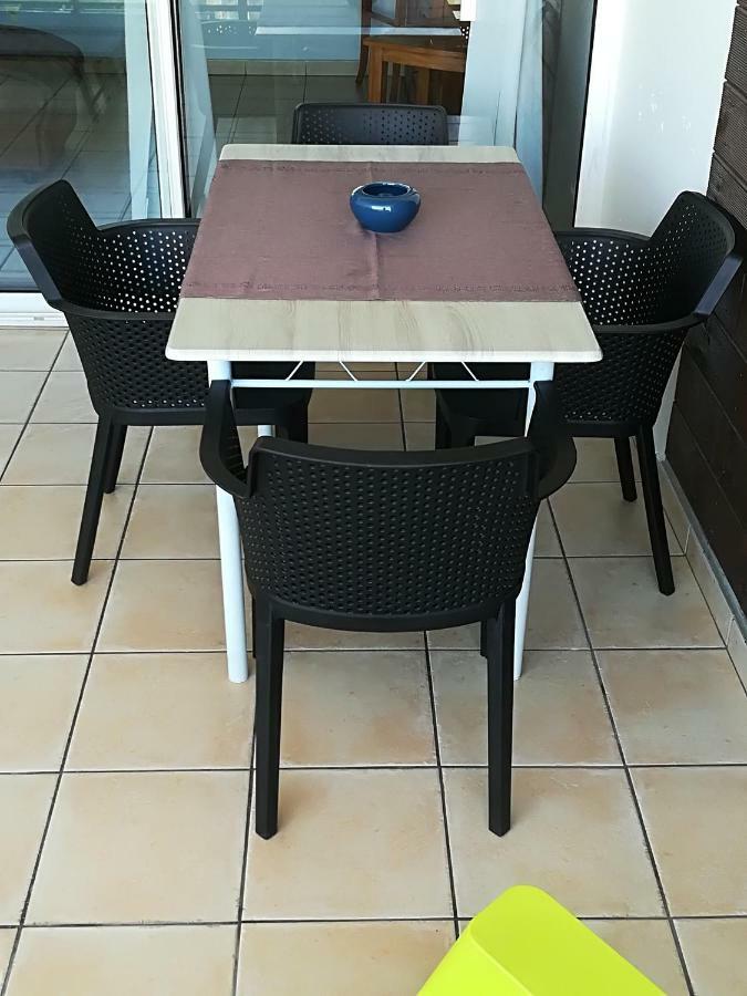 Appartement Meuble De Tourisme 생피에르 외부 사진